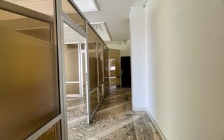 Spatiu de birouri *211mp* // Unirii - Poză 8