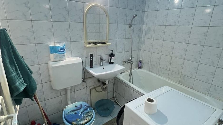 1 camera zona Bucovina 4 ap pe nivel baie cu cada - Poză 10