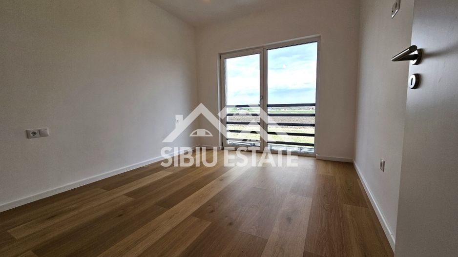 Casa 4 camere LA CHEIE mutare rapida - Poză 10