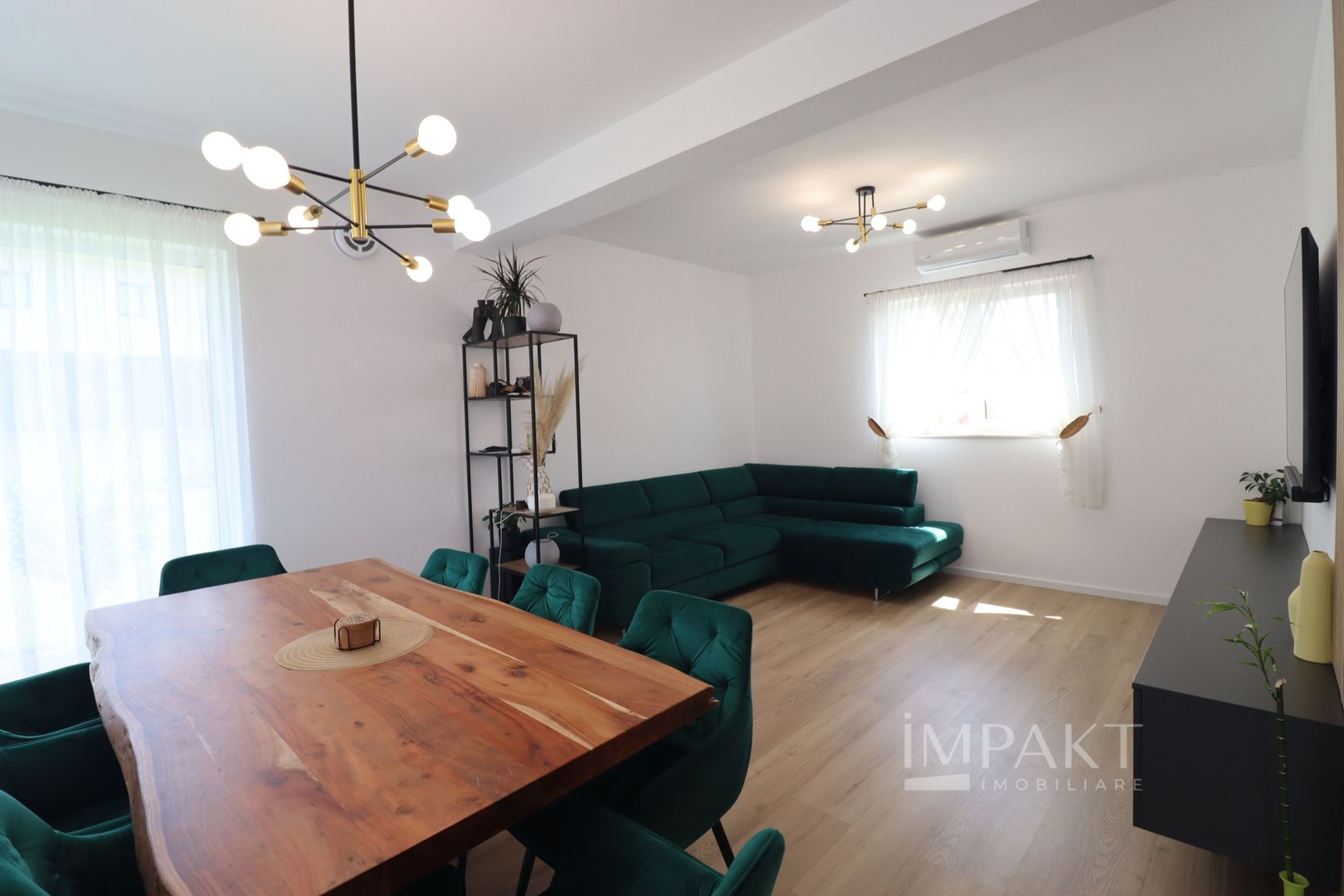 Duplex superb la vanzare, finisat, mobilat, utilat, situat in Chinteni - Poză 3