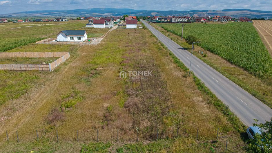 Terenuri pe șoseaua Brașovului în Bod spre Sanpetru - Poză 9