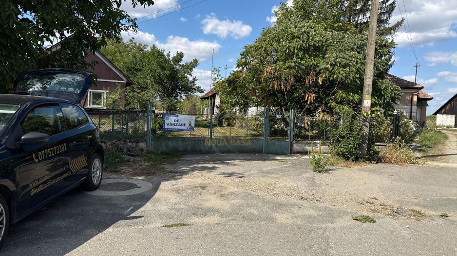 Teren 2232 MP +Casa Zona Centrala Din Doba  /15KM>Fata de Satu Mare - Poză 1