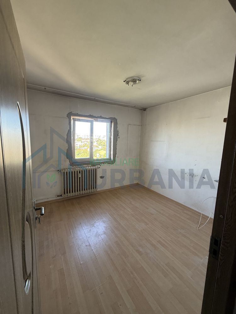 Apartament 2 camere, etaj 10/10, Centru Civic, Iași - 39 mp, decomandat, balcon - Poză 3