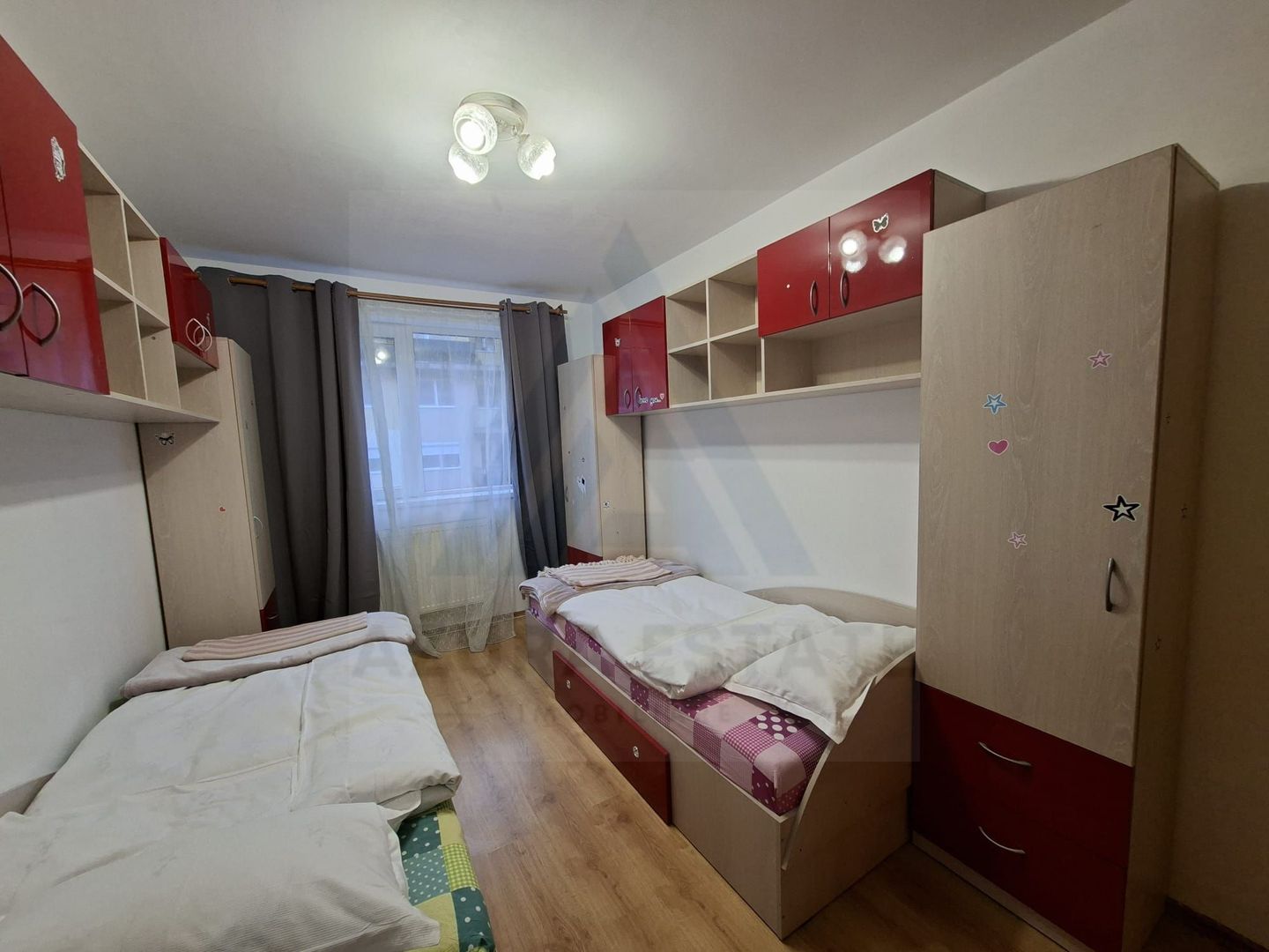 Apartament modern 3 camere 2 bai si parcare subterana in zona Rahovei - Poză 8