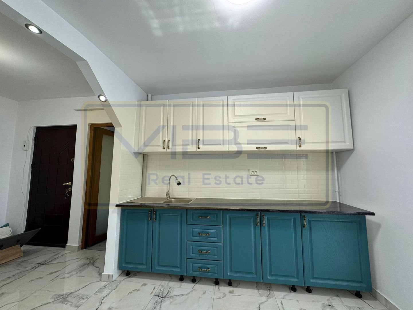 Apartament 2 camere decomandat Nicolina-Hlincea - Poză 3