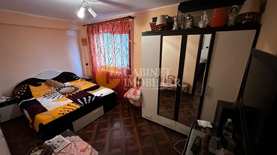 Zona Alexandru, la bulevard apart cu 2 camere, partial mobilat, Ct , liber - Poză 2