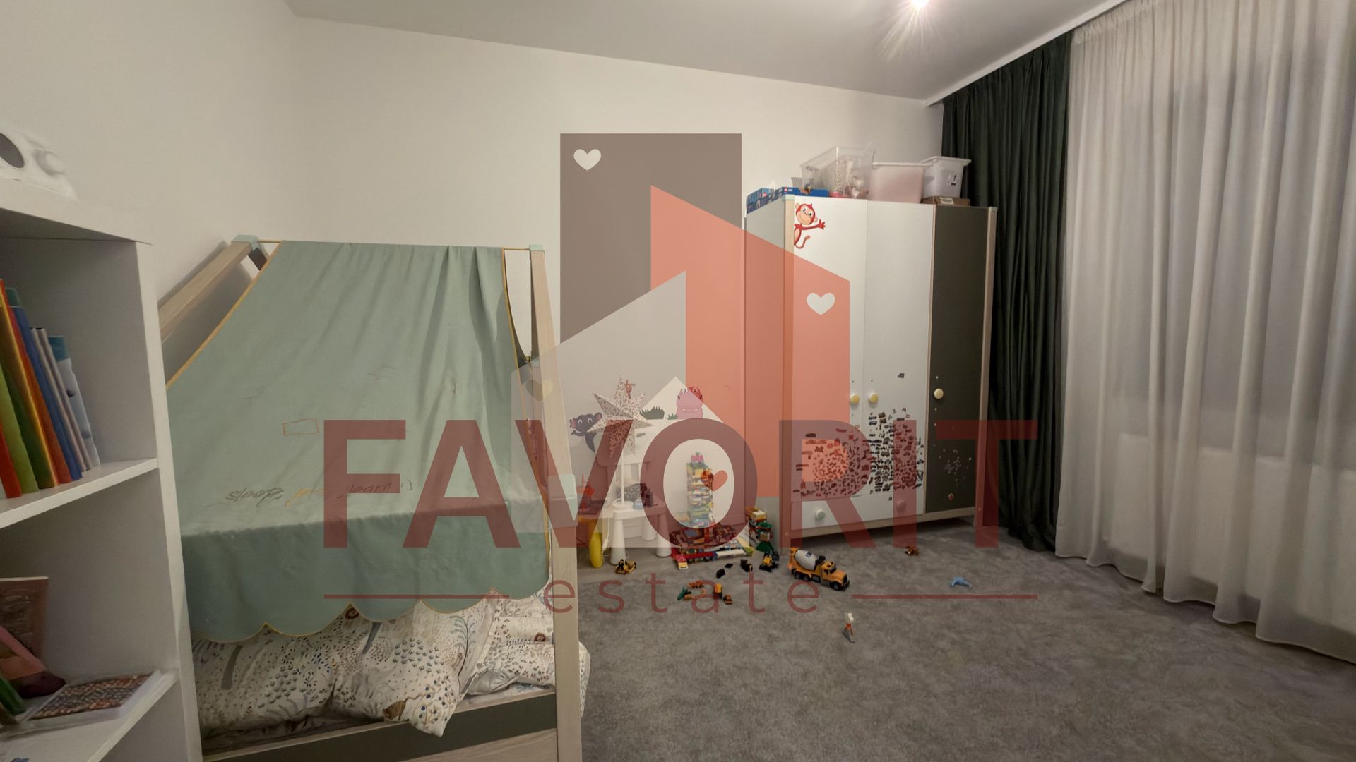 Decomandat. Cu gradina proprie. Mobilat si utilat - Poză 10