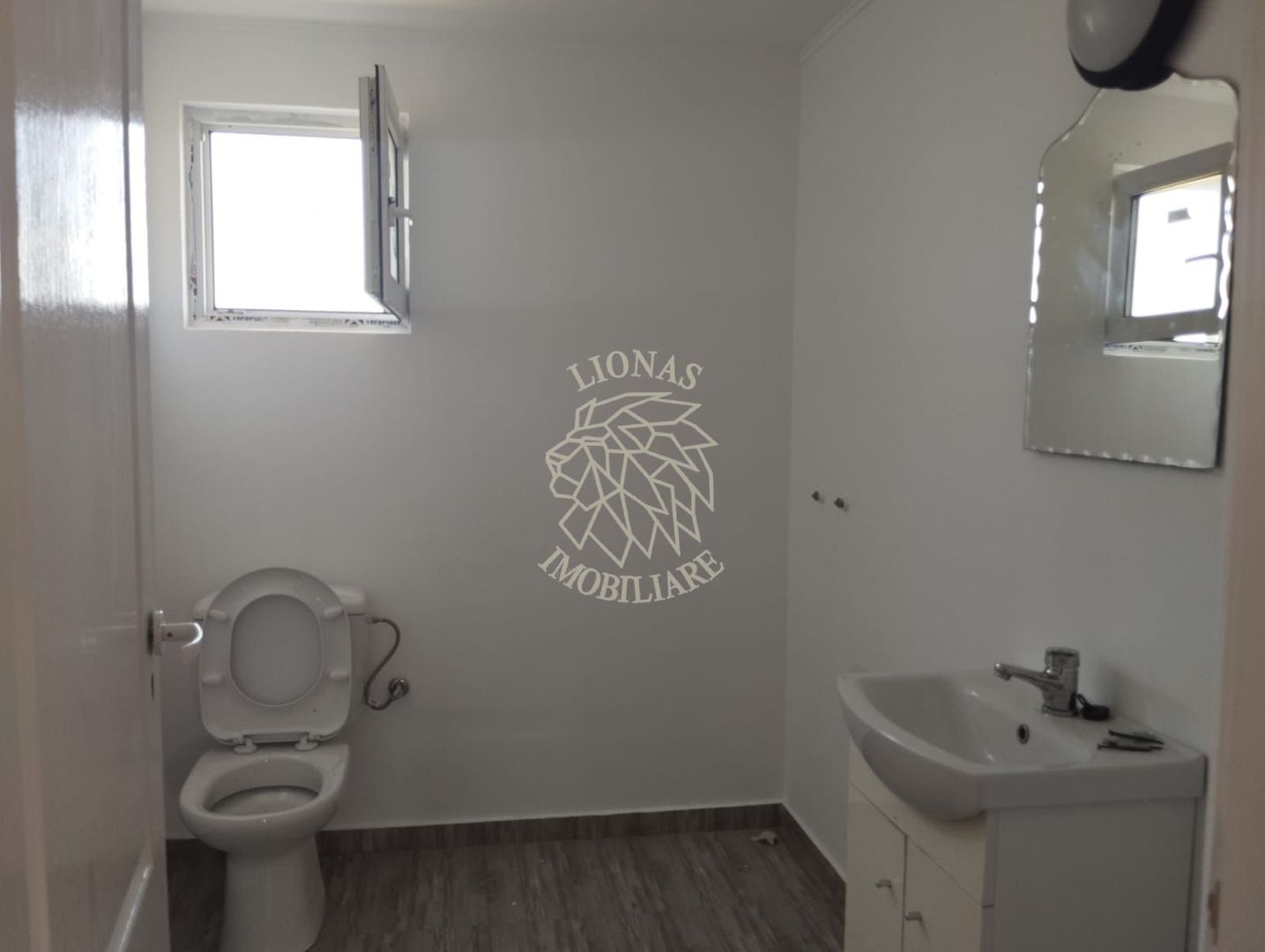 Casa Noua 3 camere 70 mp-teren 300 mp- Livezile - Poză 6