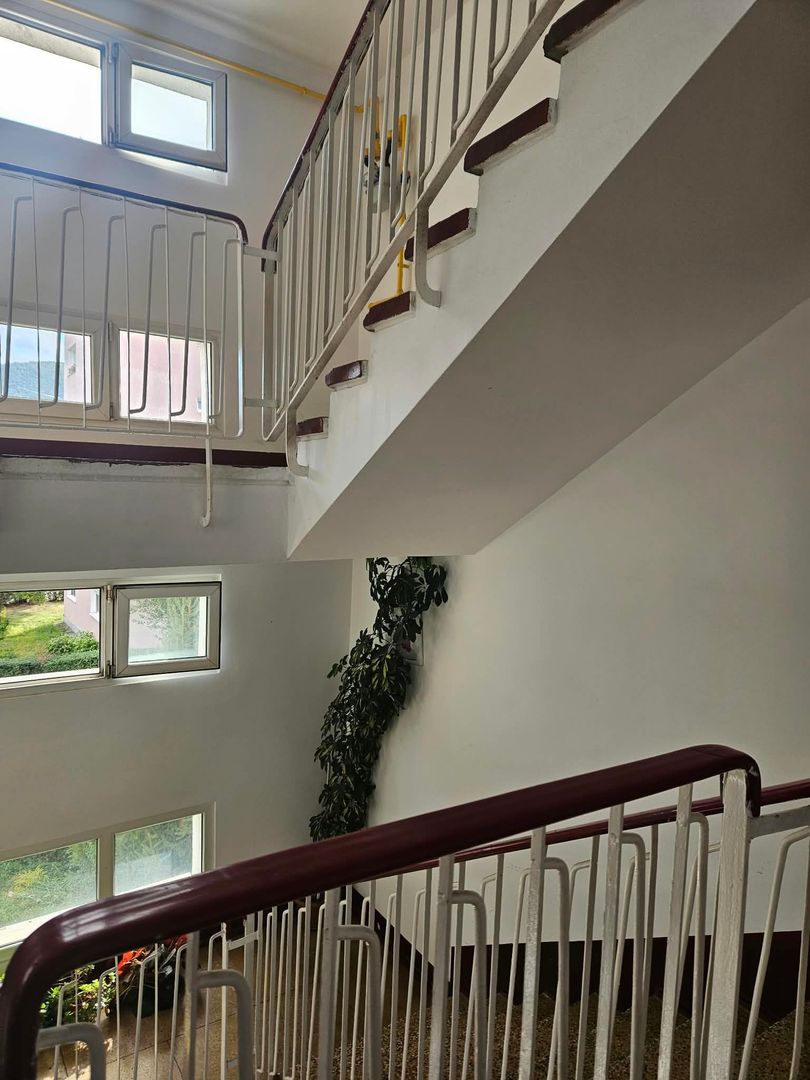 Garii -Garsoniera moderna la prima inchiriere  in bloc de apartamente - Poză 12