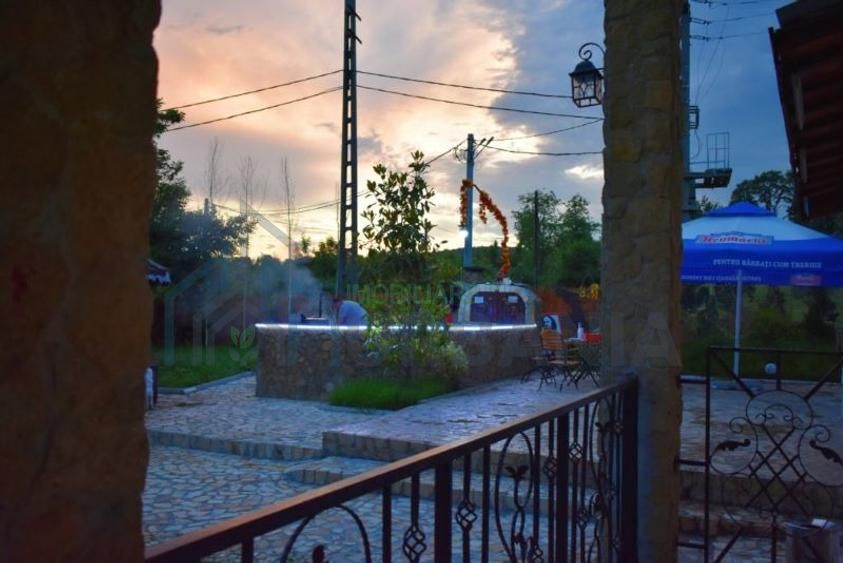 Închiriere clădire 850 mp utili, 15 camere cu baie proprie, Poiana (Schitu Duca) – ideală pentru cămin bătrâni, centru recuperare, pensiune - Poză 11