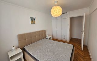 Apartament cu 2 Camere, Etaj Intermediar, Zonă Ultracentrală - Poză 8