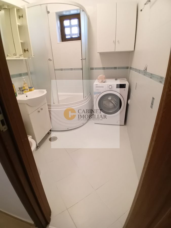 2 camere | Decomandat  | Romana  | Etaj 1/8 - Poză 5