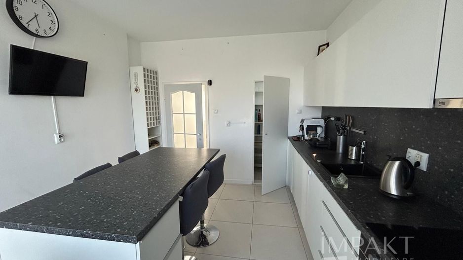 Casa spatioasa cu functionalitate mixta, in zona Gheorgheni - Poză 2