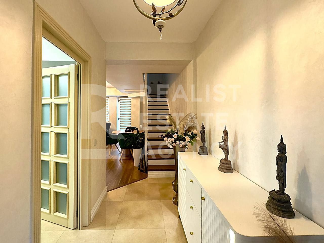 Casă duplex de vânzare în Copou, lângă pădure |4 dormitoare | 160 mp - Poză 6