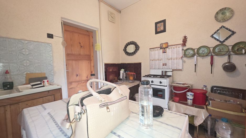 Casa vacanta zona colinara la 5 minute de municipiul Targoviste - Poză 17