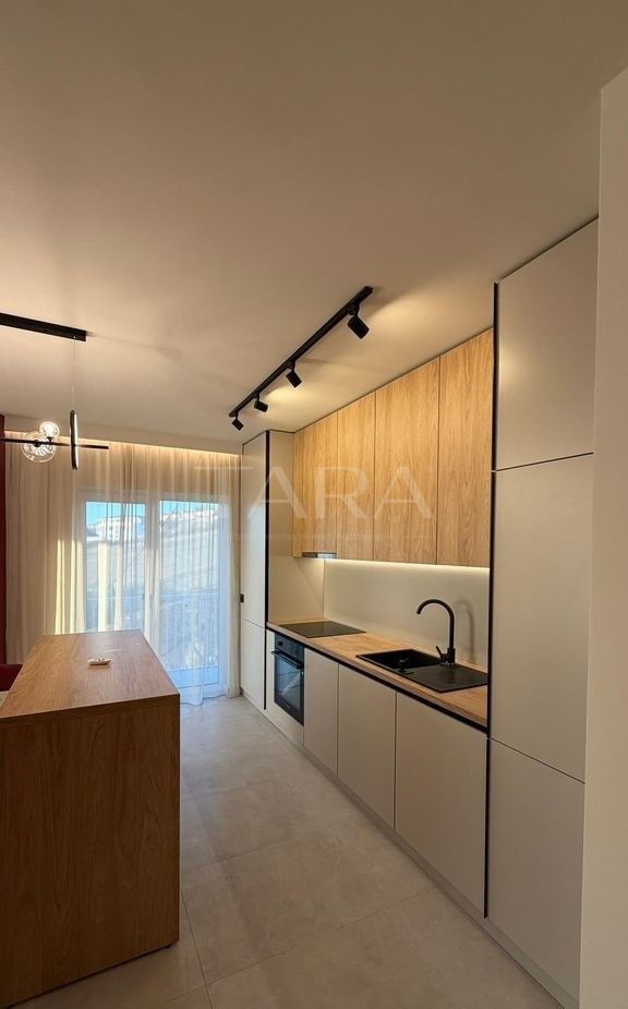 Vând apartament 2 camere mobilat, utilat - Poză 8