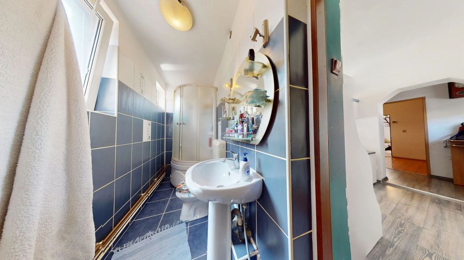 Apartament cu 3 camere,86mp ,etaj de casa,zona Onix - Poză 15