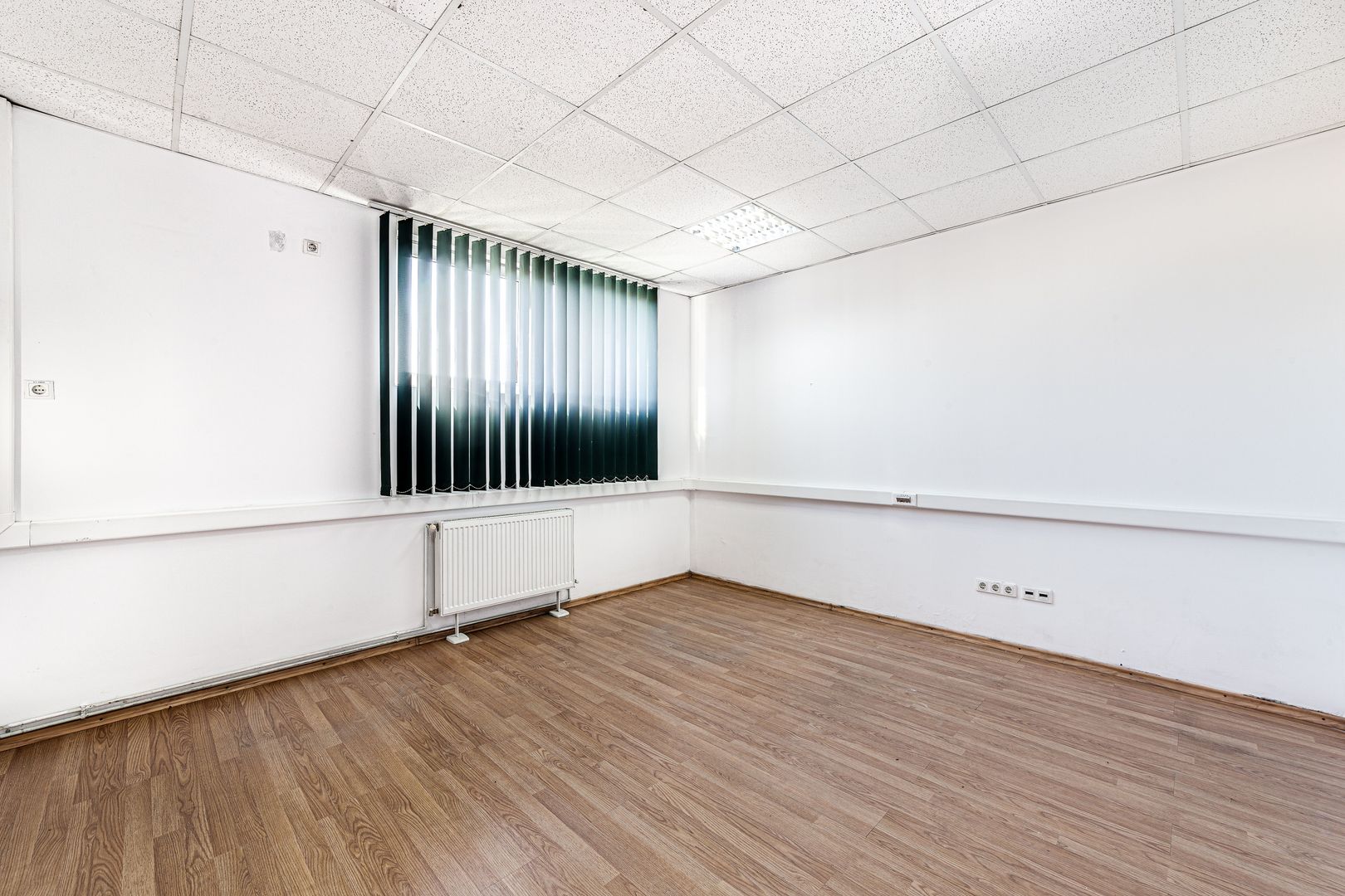 Hala industriala 1289 mp - Poză 12