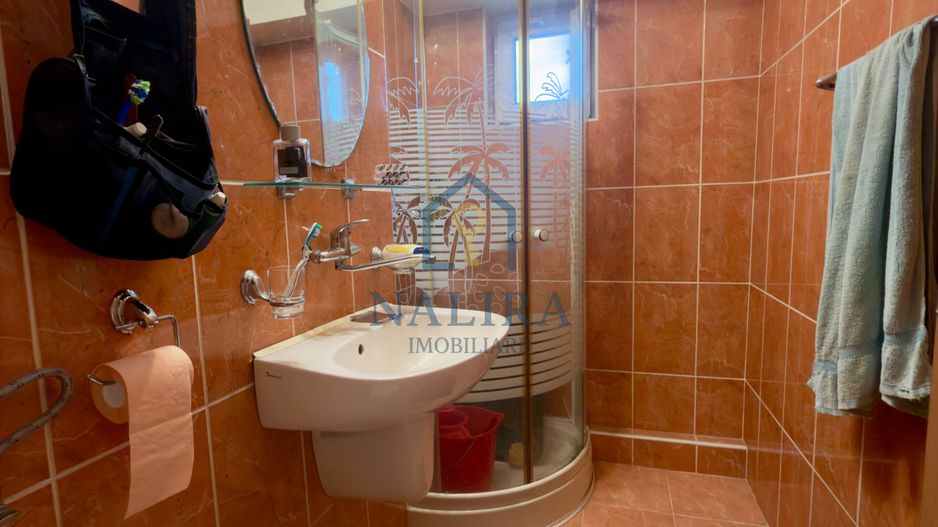 Apartament 4 camere de închiriat - Poză 6