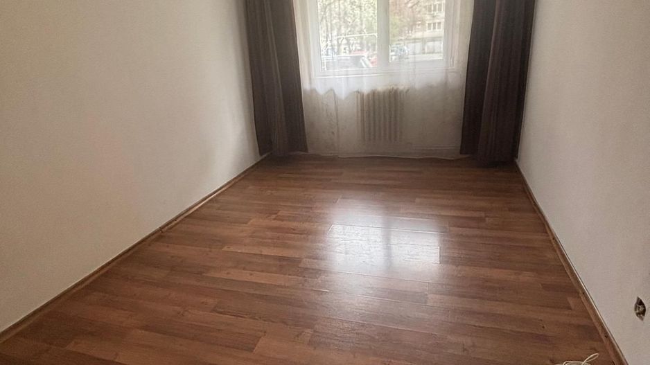 Apartament cu centrala proprie - Poză 7