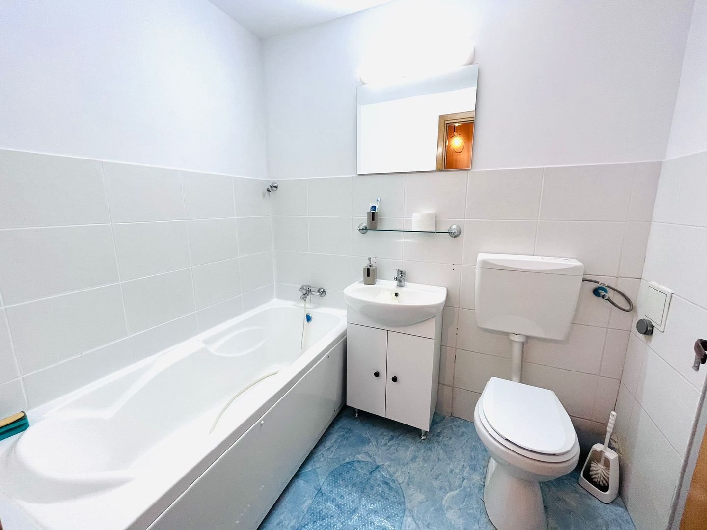 GARSONIERA MODERNA DECOMANDATA BLOC 2006 METROU VALEA IALOMITEI - Poză 5