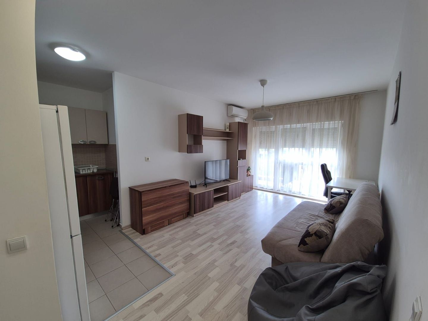 Apartament 2 camere modern, bloc nou, centrala proprie, Ozana - Poză 1