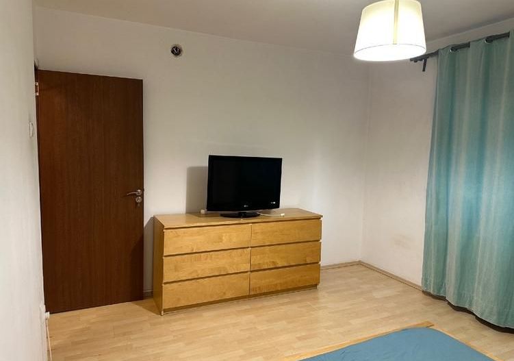 Apartament 2 camere  Calea Vitan-Bloc anvelopat - Poză 2