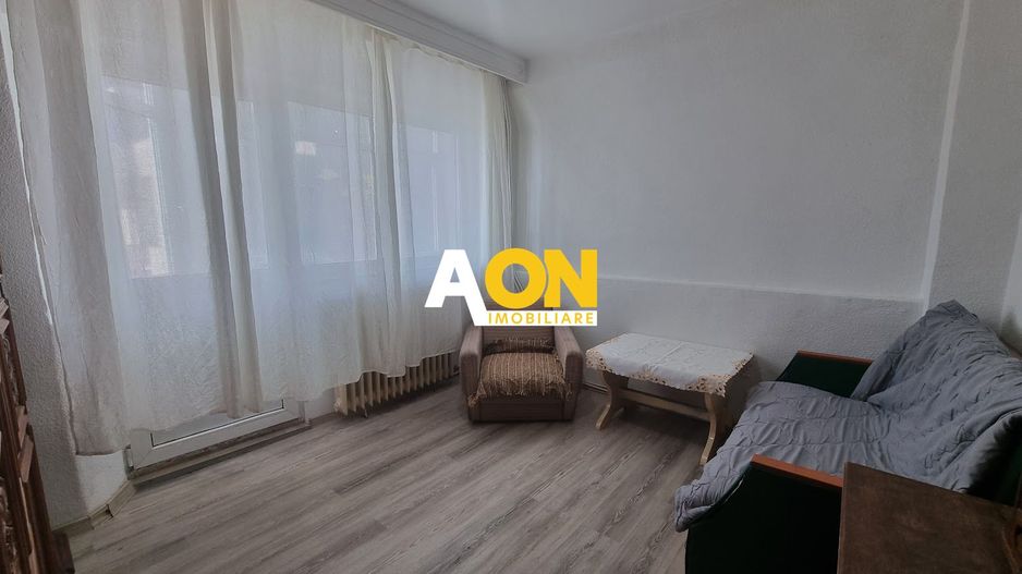Apartament 3 Camere Decomandat, Zona Cetate - Poză 6