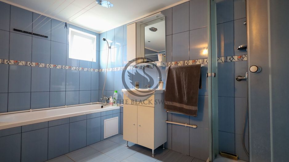 Casa cu 5 camere de vanzare | Berceni, Prahova | Comision 0% - Poză 11