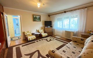 Apartament 2 camere MV1 Str. Narcisei 5 Etaj III - Carei - Poză 5