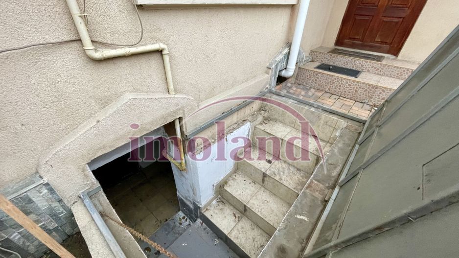 Casă parter 123 mp, complet renovată, curte generoasă, teren 400 mp - Giulesti - Poză 5