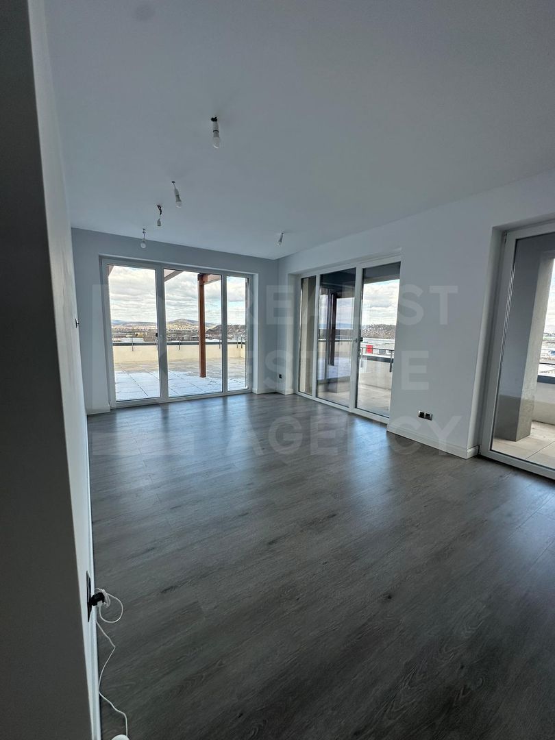 Vânzare, penthouse, 4 camere, Brașov - Poză 10