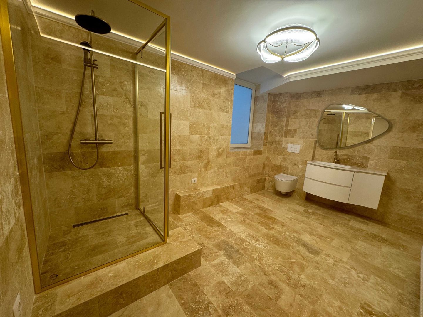 APARTAMENT PREMIUM | VILA INTERBELICA | DOROBANTI - Poză 6