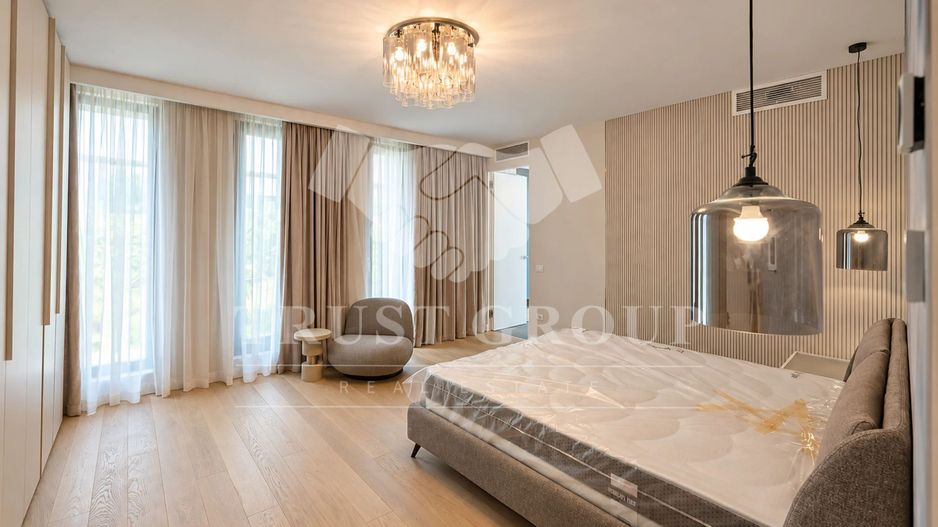 Apartament 4 camere Aviatorilor | Curte 132mp - Poză 10