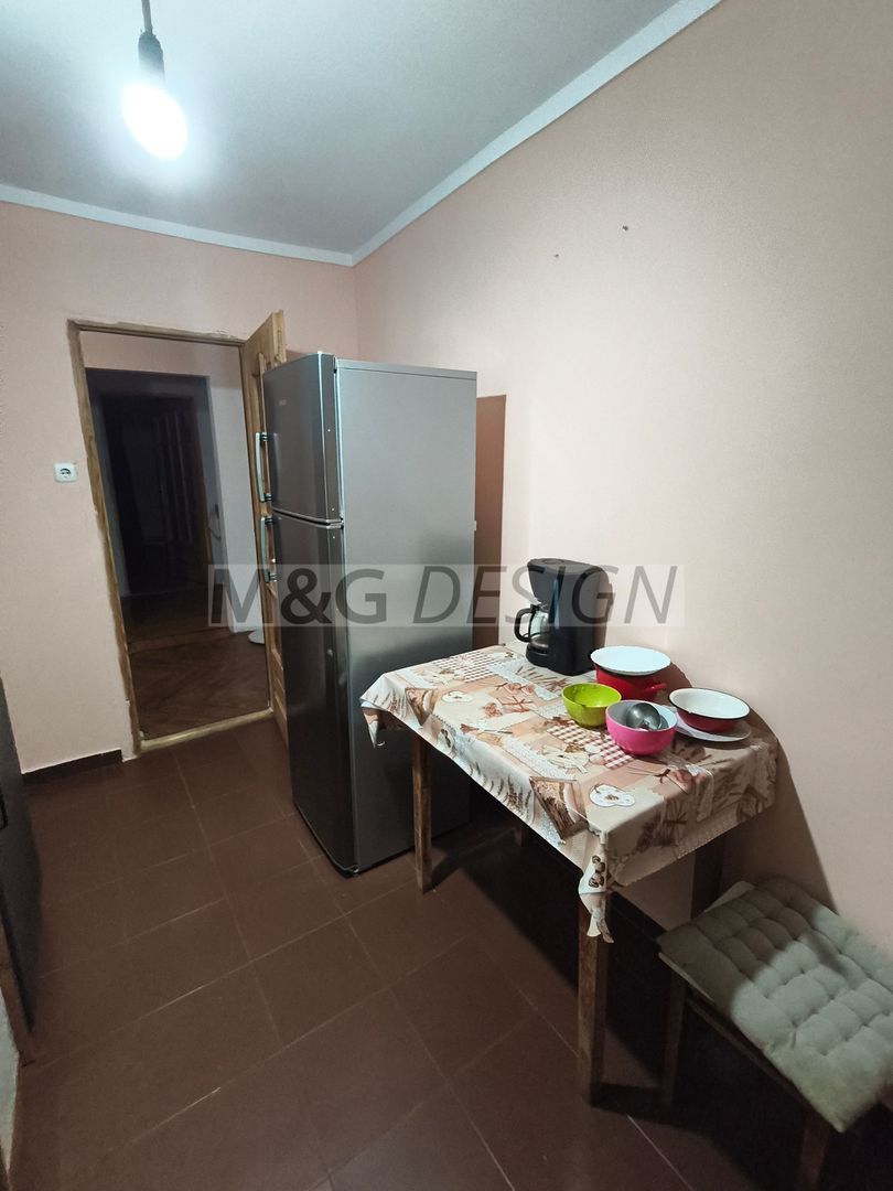 3 camere decomandat Bucovina CENTRALA PROPRIE etaj 3 - Poză 4