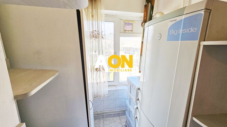 Garsoniera mobilata, utilata, 30 mp utili, etaj 2, Cetate - Poză 11