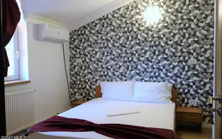 Mamaia Nord - Langa Mare, pensiune la cheie, 11 camere, 9 bai! - Poză 77