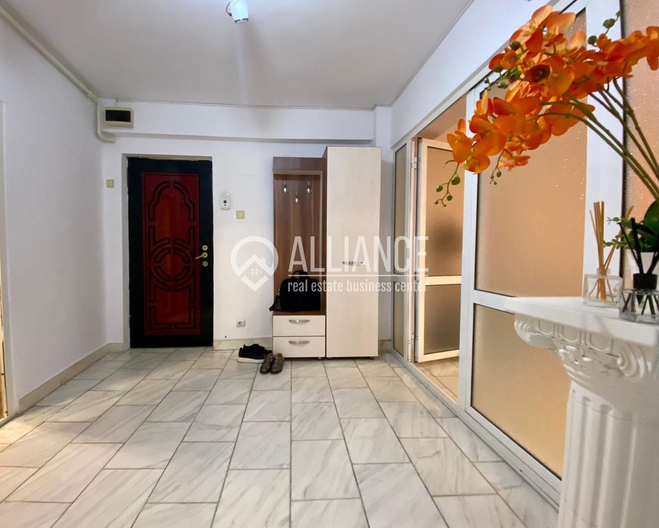 Constanta-Capitol-inchiriere: Locuință de Lux 58 mp,  COD 08 - Poză 1