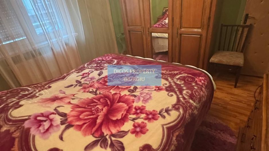 Apartament 4 camere de vânzare – zonă Școala 8 - Poză 8