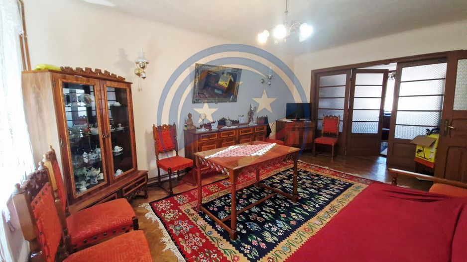 CASA /VILA str. Ana Ipatescu - Poză 1