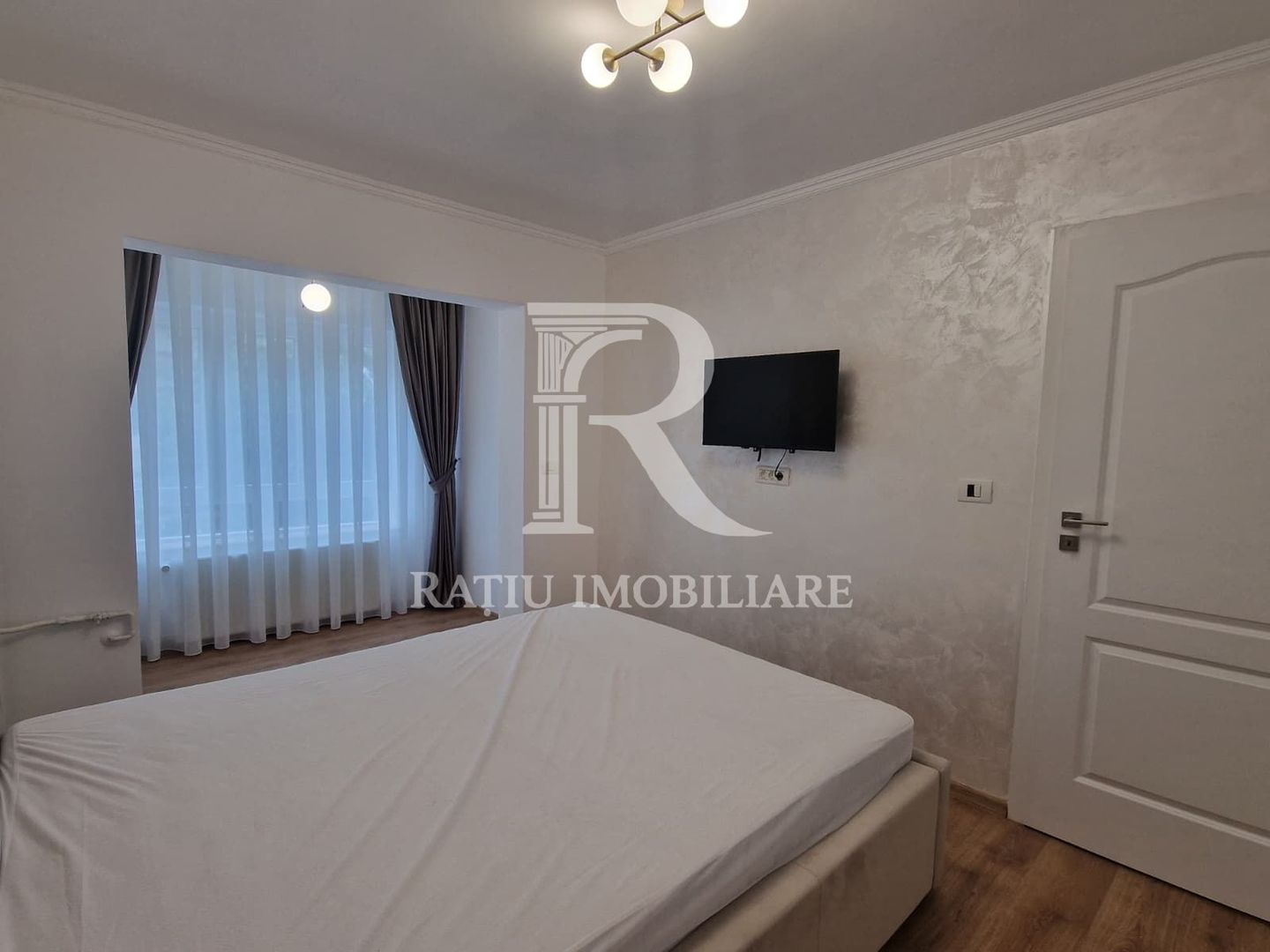 Apartament cu 3 camere | Etajul 2 | Nufarul | Oradea - Poză 7