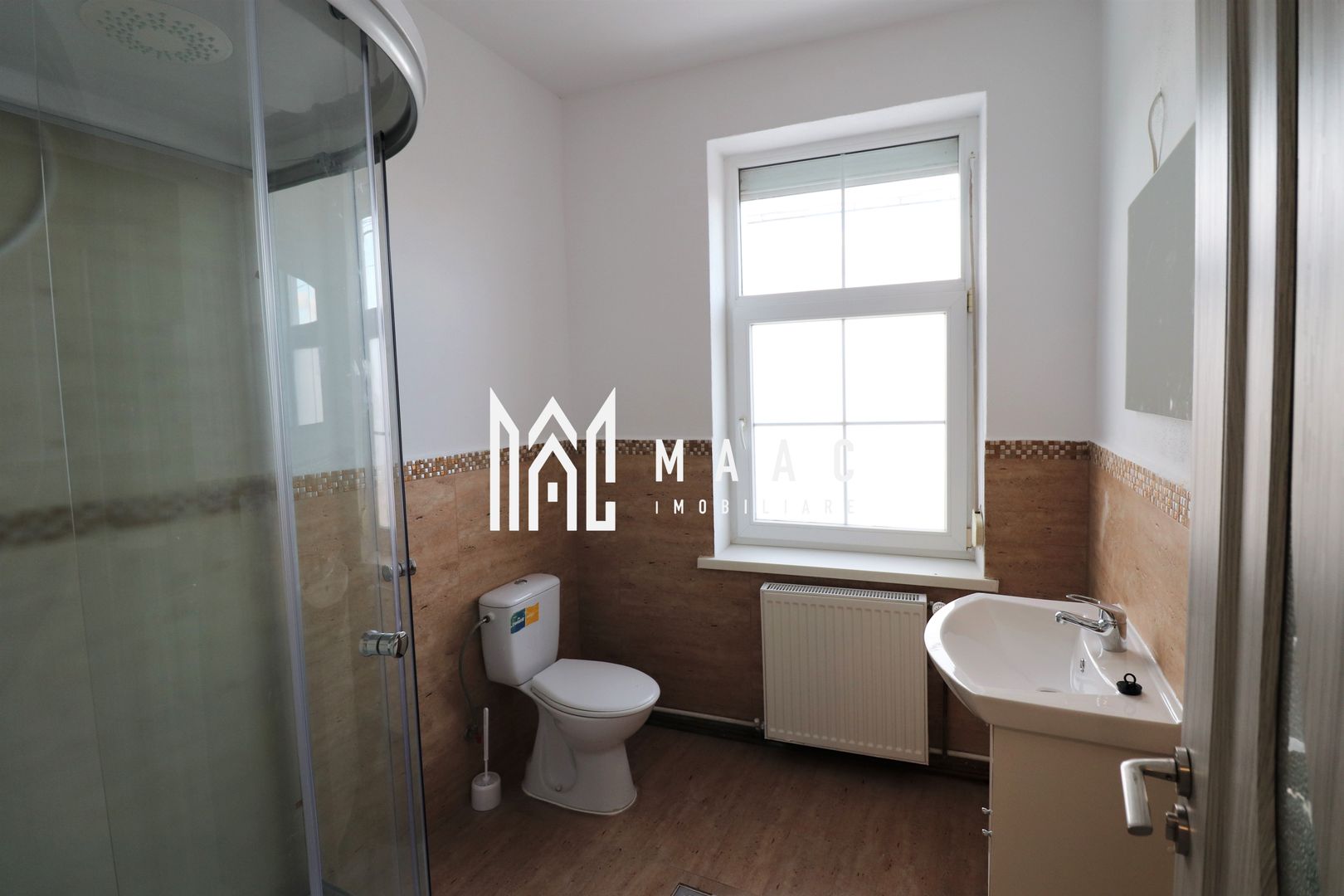 Casă de inchiriat I Cazare muncitori I 29 locuri I Sura Mica - Poză 10