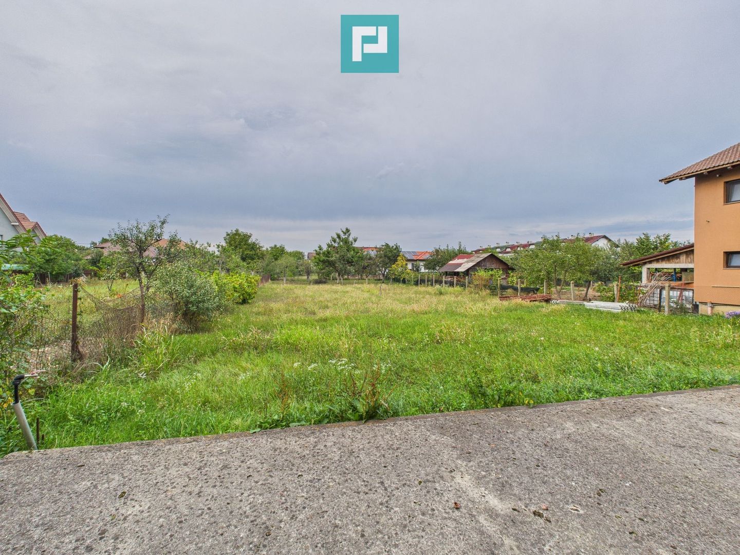 Casă cu 5 camere în Remetea Mare - Poză 17