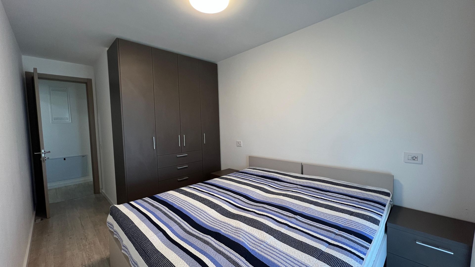 2 camere | loc parcare | mobilat complet - Poză 7