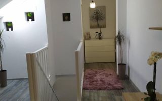Apartament 2 camere decomandat + mansarda - Poză 2