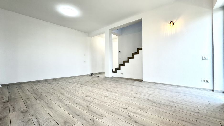 Duplex, proiect deosebit - Mosnita Veche - Poză 28