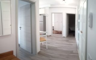 Apartament de 2 camere, 55mp, decomandat, parcare, zona Metro - Poză 6