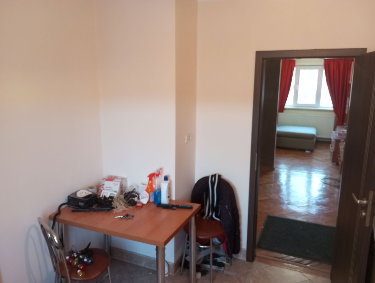 Apartament 3 camere decomandat Sagului-Dambovita - Poză 12