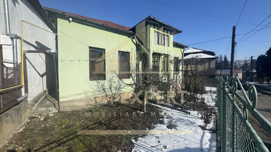 CASA 122 MP, TEREN 361 MP, CAMPULUNG, CENTRU - Poză 3