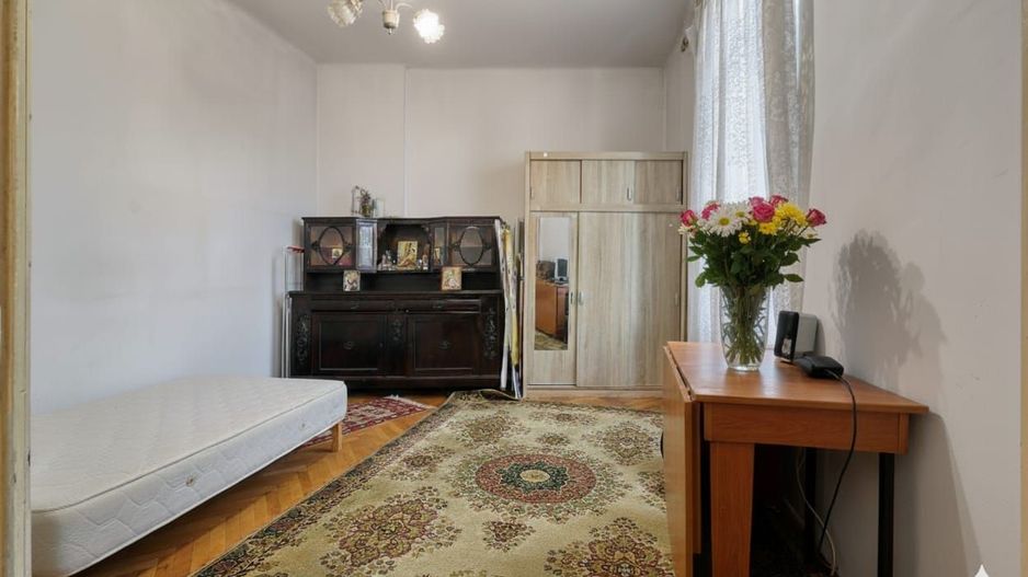 Unirii- Apartament mare 57 mp - Vedere la parc- Fara Risc-Comision 0% - Poză 2